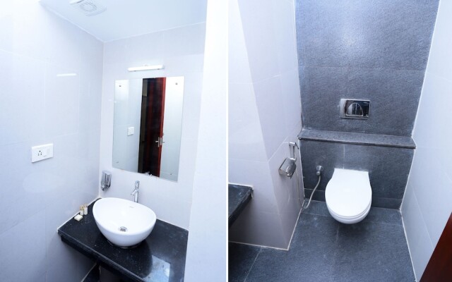 Santhi Inn by OYO Rooms
