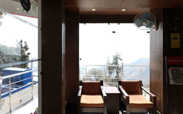 OYO 1467 Hotel Hill Queen