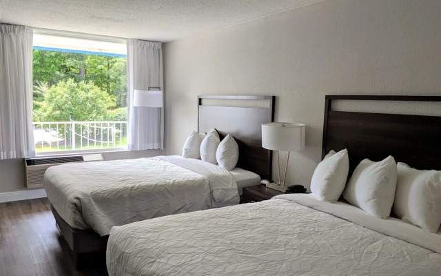 Lakefront Terrace Resort
