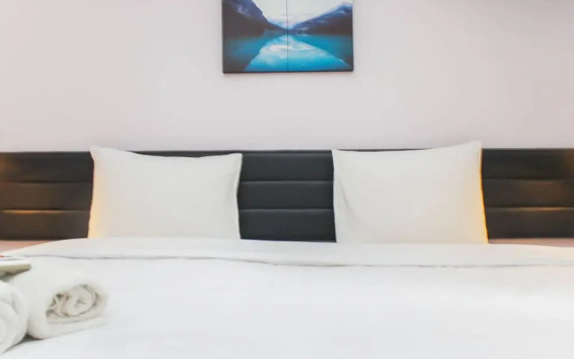 Comfortable And Simply Studio Room At Enviro Apartment