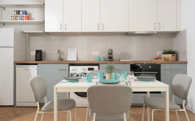 Starflat Gorgeous central apartment NDK