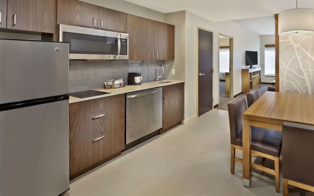 Hyatt Place Warwick / Providence Airport