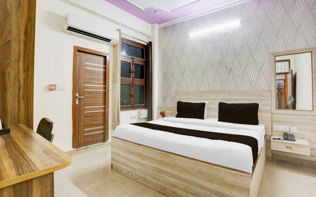 Super Townhouse Sector 4 Gurgaon