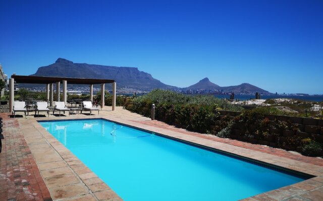 Family Cape Town Beachfront Apartment