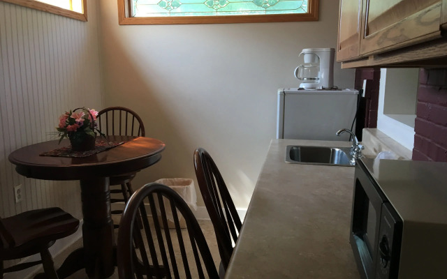 Maria's Garden and Inn