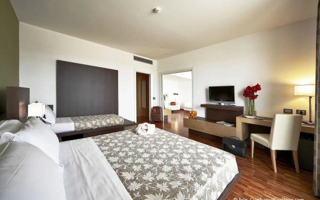 Eureka Palace Hotel Spa Resort