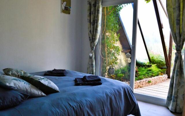 La Maison Penchee, Avec Jardin a 50m de la Plage