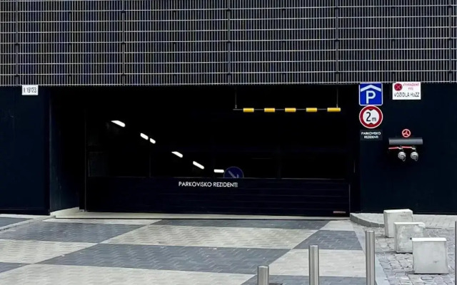 Top Kamzik Tower View