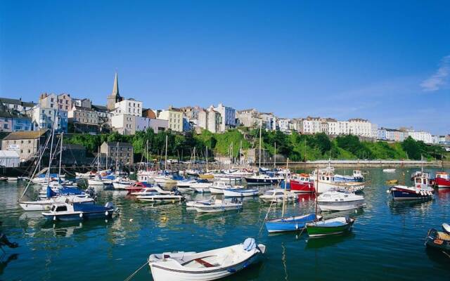 Luxurious Apartment in Saundersfoot With Balcony