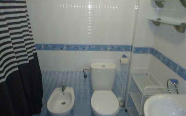 Paseo Maritimo 13 LEK