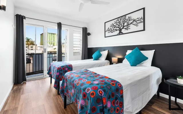 Villa Vaucluse Apartments of Cairns