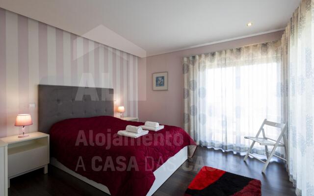 Aqua Villa by Acasadascasas