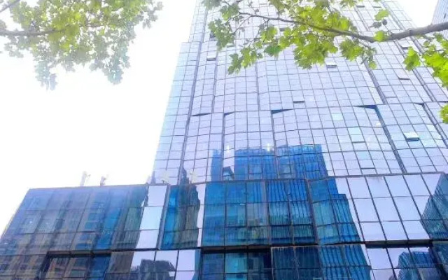 Kelly Hotel (Zhengzhou East High-speed Railway Station)