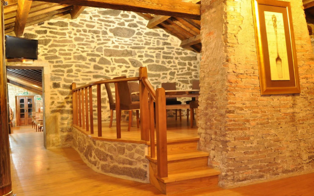 Hotel Restaurante Asador de Roxos Casa de Albardonedo