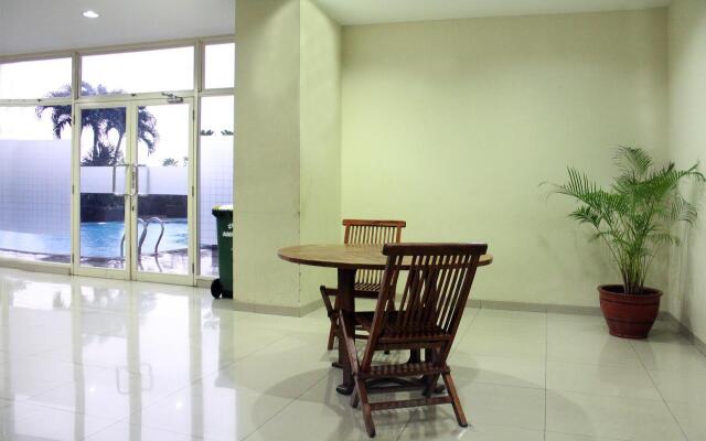 OYO 266 Margonda Residence 5