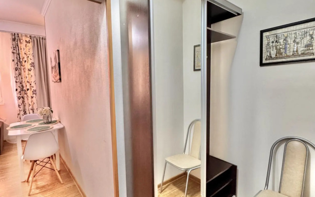 Apartments on Stanislavsky street 8