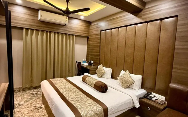 OYO 27992 Hotel Ganpati