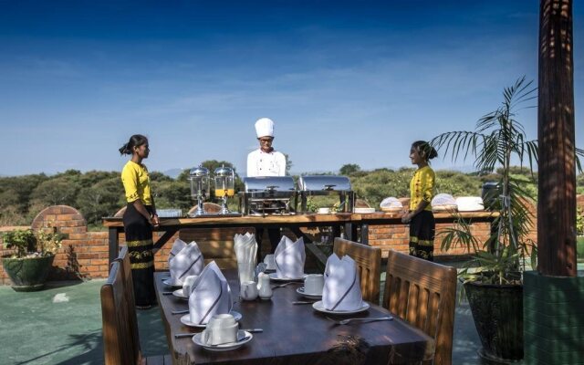 Bagan Vertex Hotel