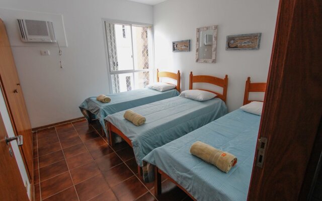 150m da praia com piscina aquecida e sauna