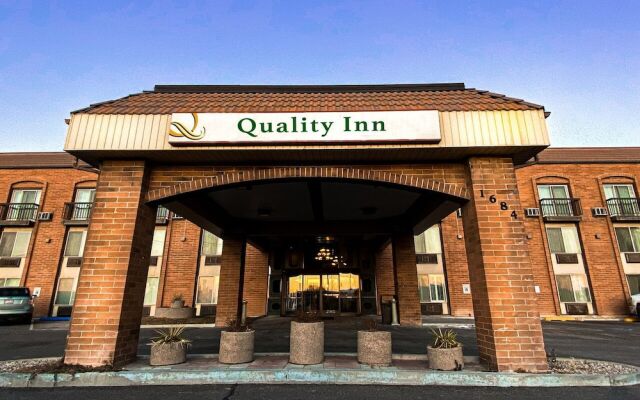 Weston Plaza Hotel