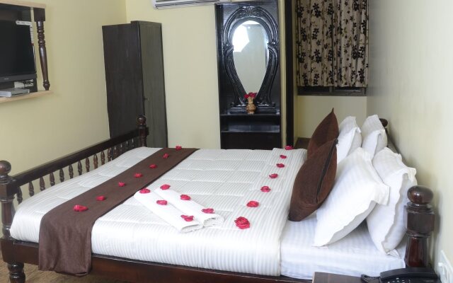 Hotel Grande Residency
