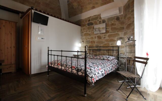 Aurora Bed and Breakfast