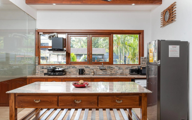 10BHK Super Luxury Villa with Private Pool