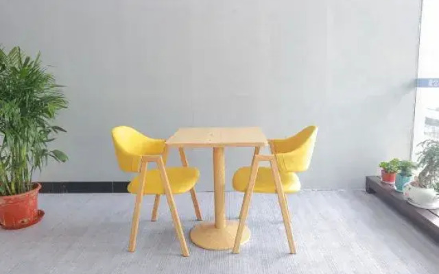 Yunduo Apartment (Foshan Zumiao Zhangye Culture Square)