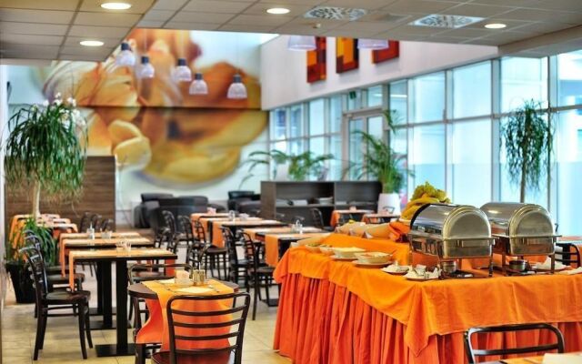 Hotel Rebro