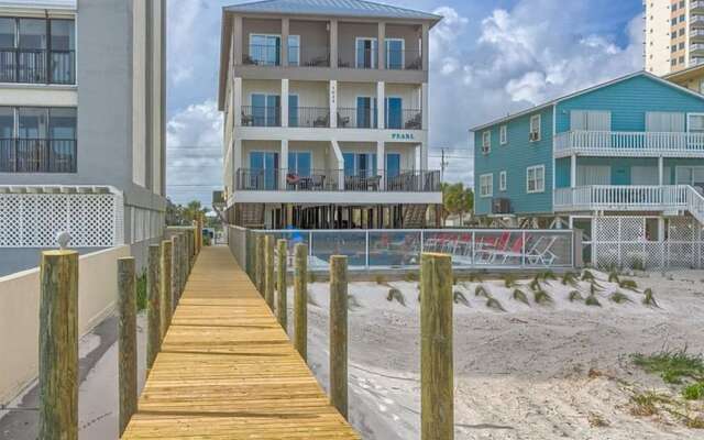 Pearl West by Meyer Vacation Rentals