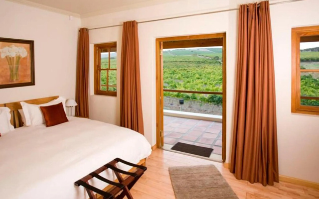 Lovane Boutique Wine Estate & Guesthouse - Image 6