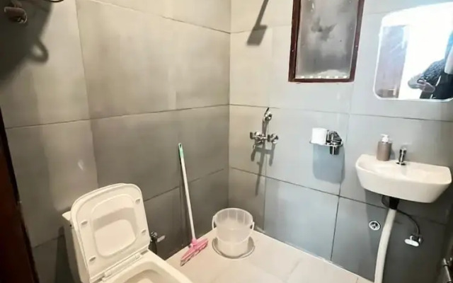 Apna Homes Stay and Hotel I Gurugram