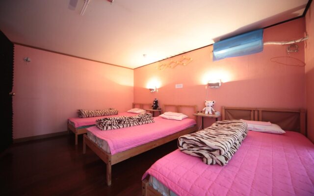 Come Inn Guesthouse