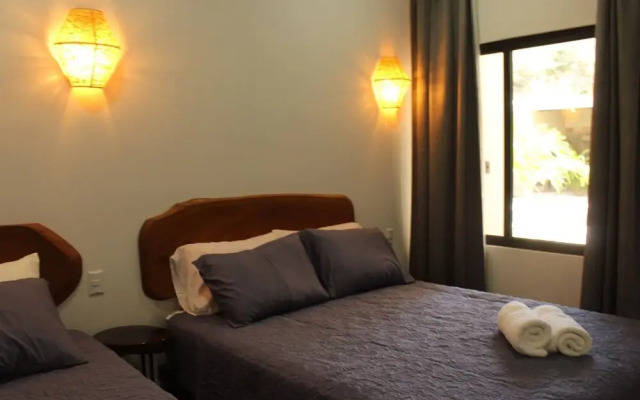 Hotel Huacas