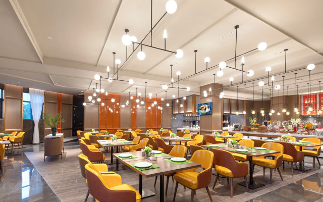 Hampton by Hilton Wuhan Baishazhou Avenue Hotel