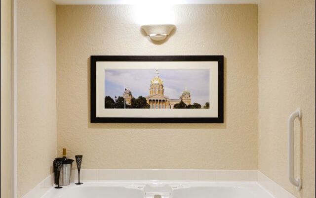 Quality Inn & Suites Event Center