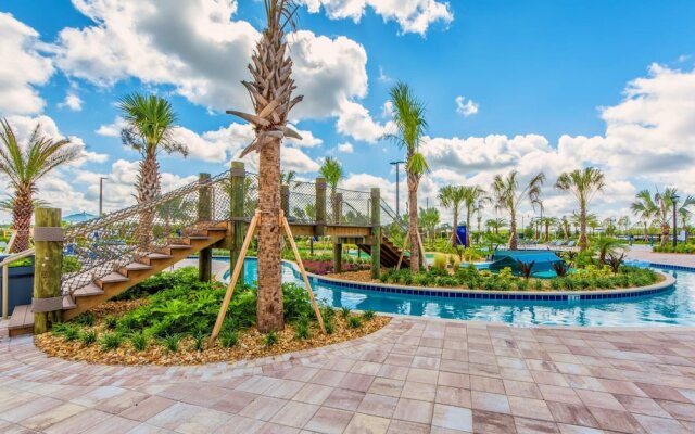 Luxury Storey Lake Retreat - Spacious Disney-near