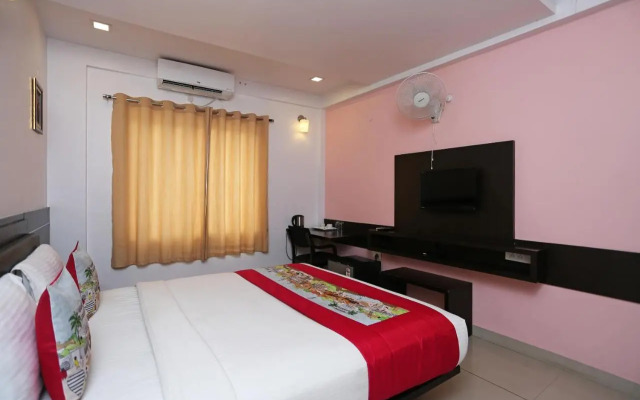OYO 1761 Aavass Inn Paradise