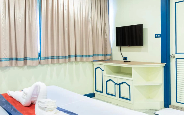 At Paradise – Guest Rooms – Bangkok