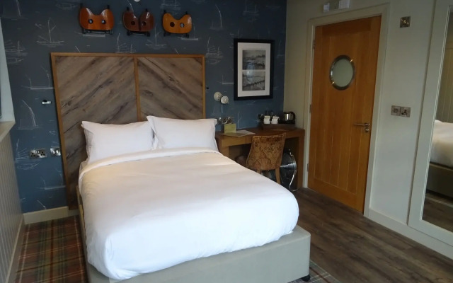 The Boathouse & Riverside Rooms