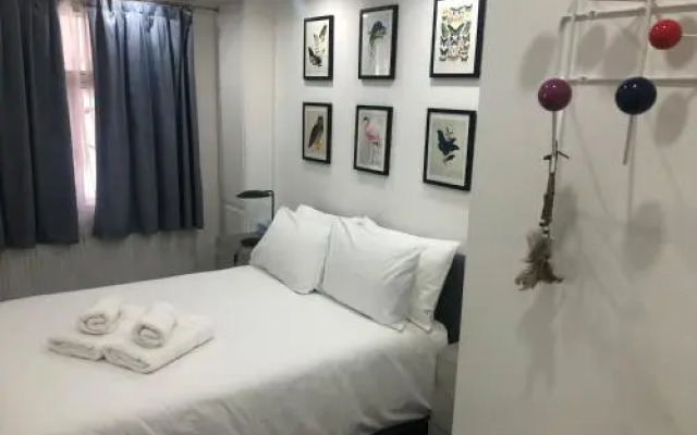 South Kensington Serviced Studio with Spa