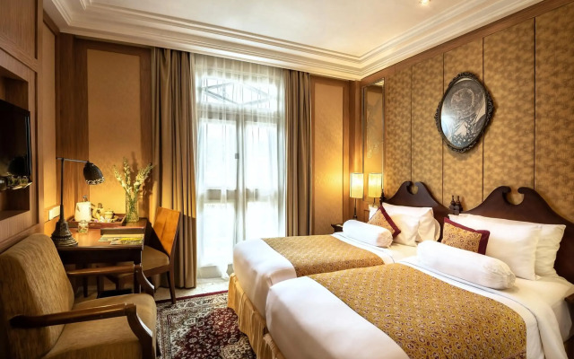 The Phoenix Hotel Yogyakarta - Handwritten Collection