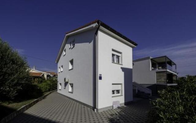 Apartment In Lopar With Air Conditioning Wi fi