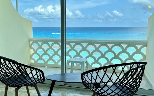 Beach and Ocean Front Apartments 1