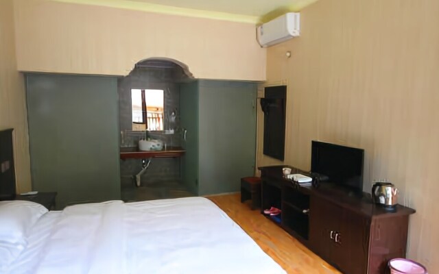 Lugu Lake Lantingyuan Boutique Hotel
