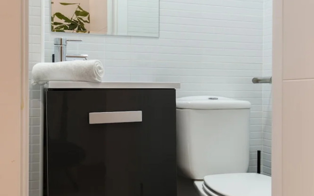 DÚPLEX GARDEN - ATOCHA DELUXE - ElevenHost