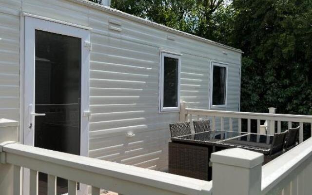 Thorpe Park Cleethorpes Caravan at Lakeside 84