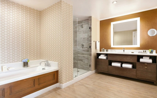 Fairmont Austin Gold Experience