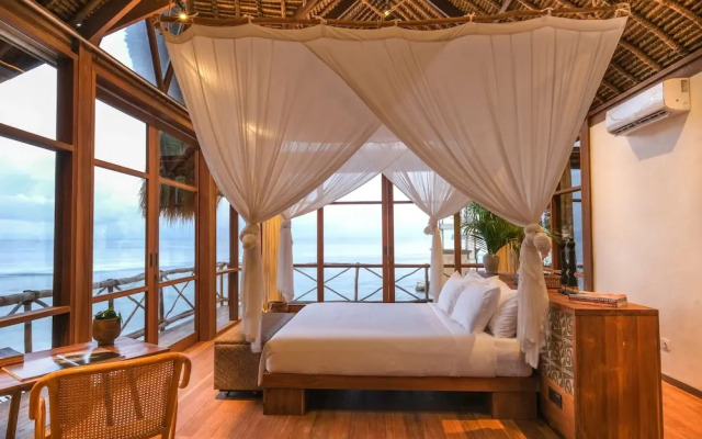 Uluwatu Surf Shack