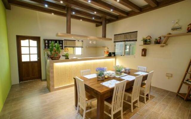 Kola Garden House